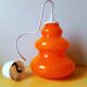 Suspension en opaline orange 70s