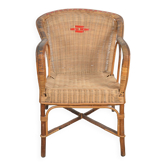 Fauteuil rotin et décor scoubidou