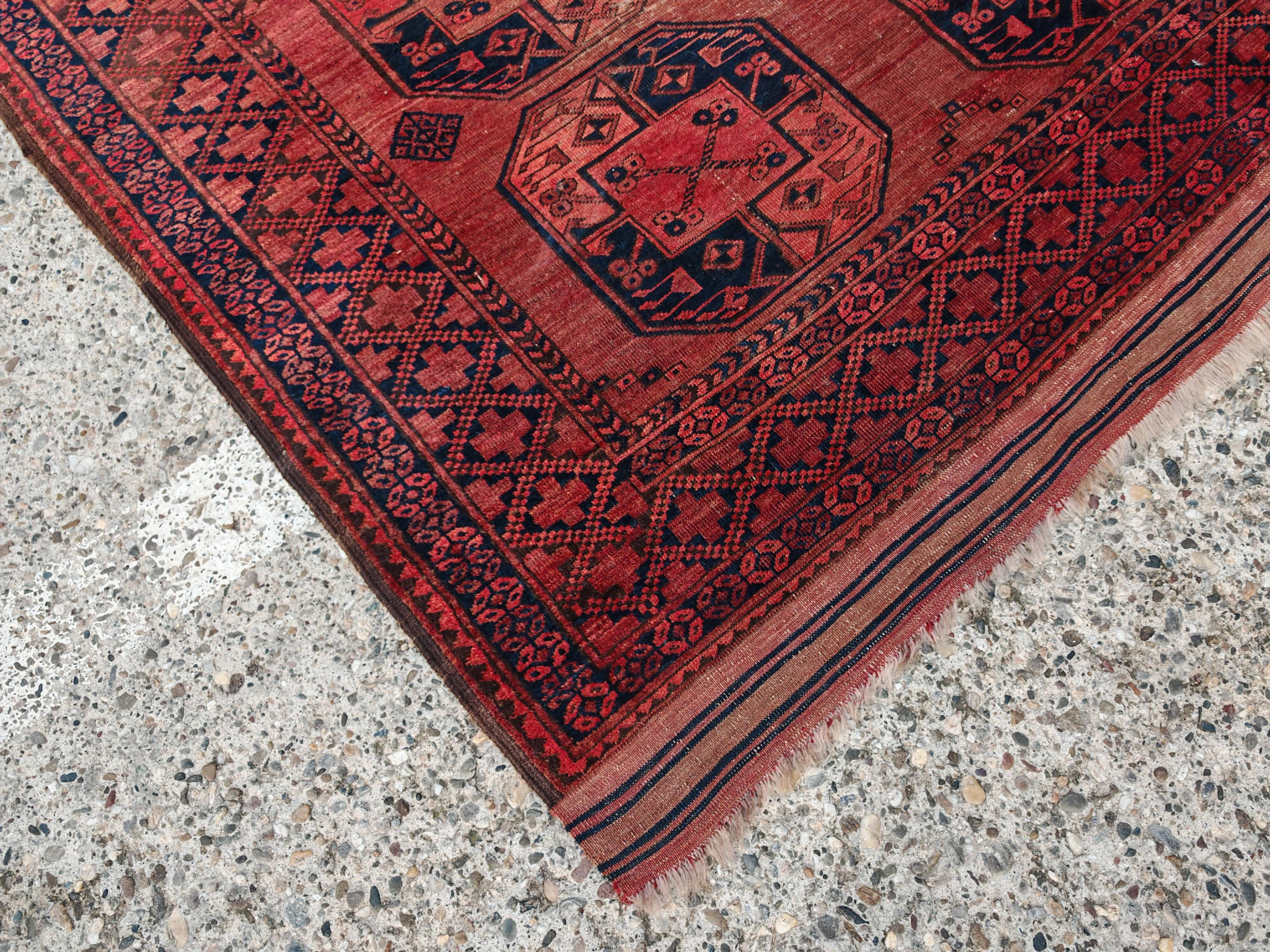 Antique Turkmen Ersari hand-knotted wool carpet 1920s