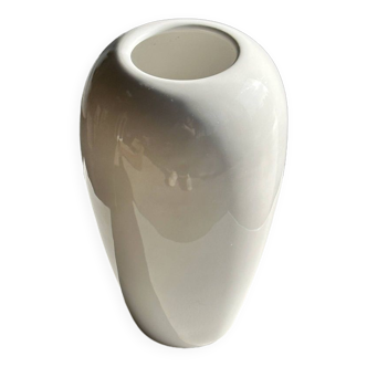 Vase blanc oblong H:20cm