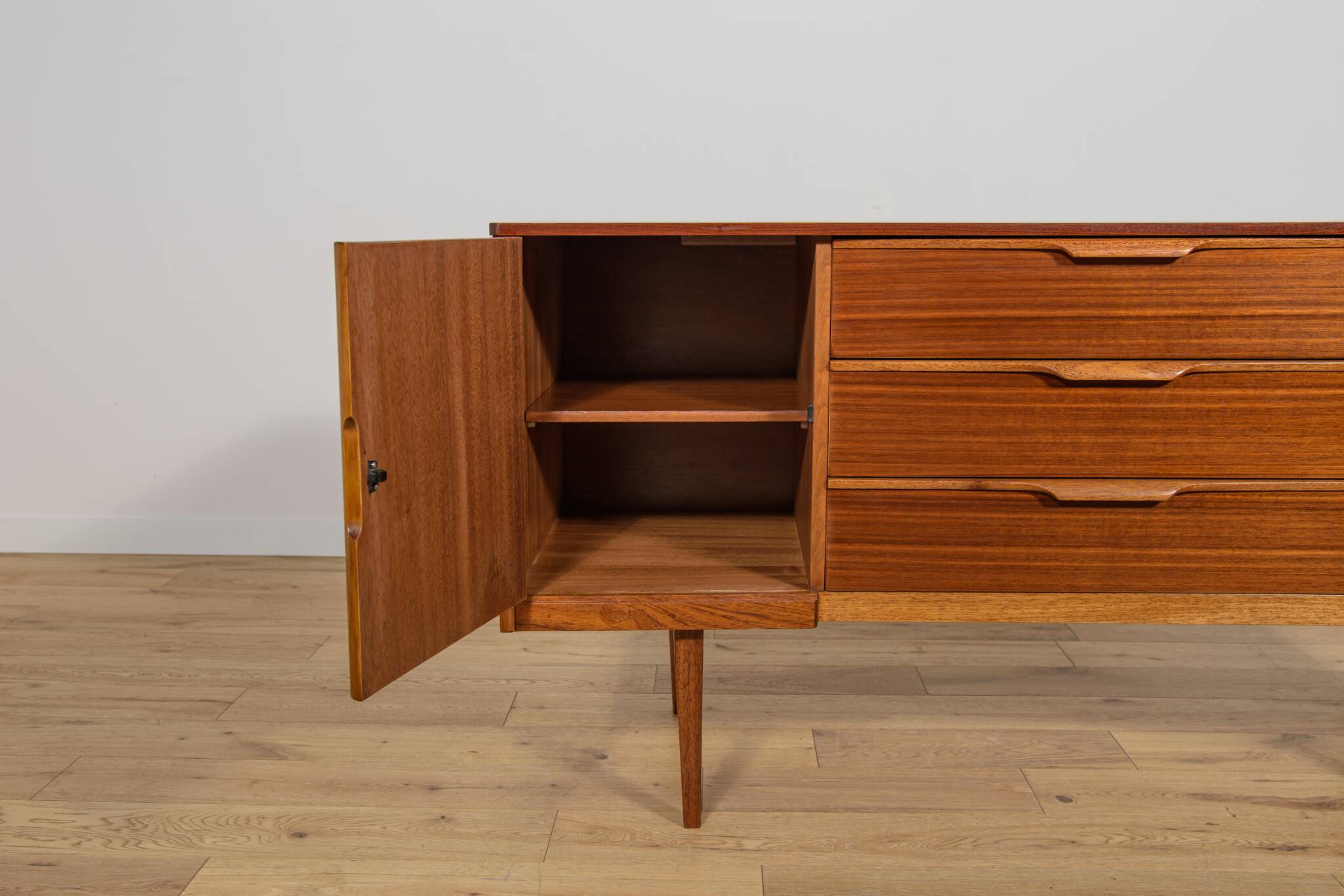 Mid Century Teak Sideboard from Austinsuite, United Knigdom, 1960s