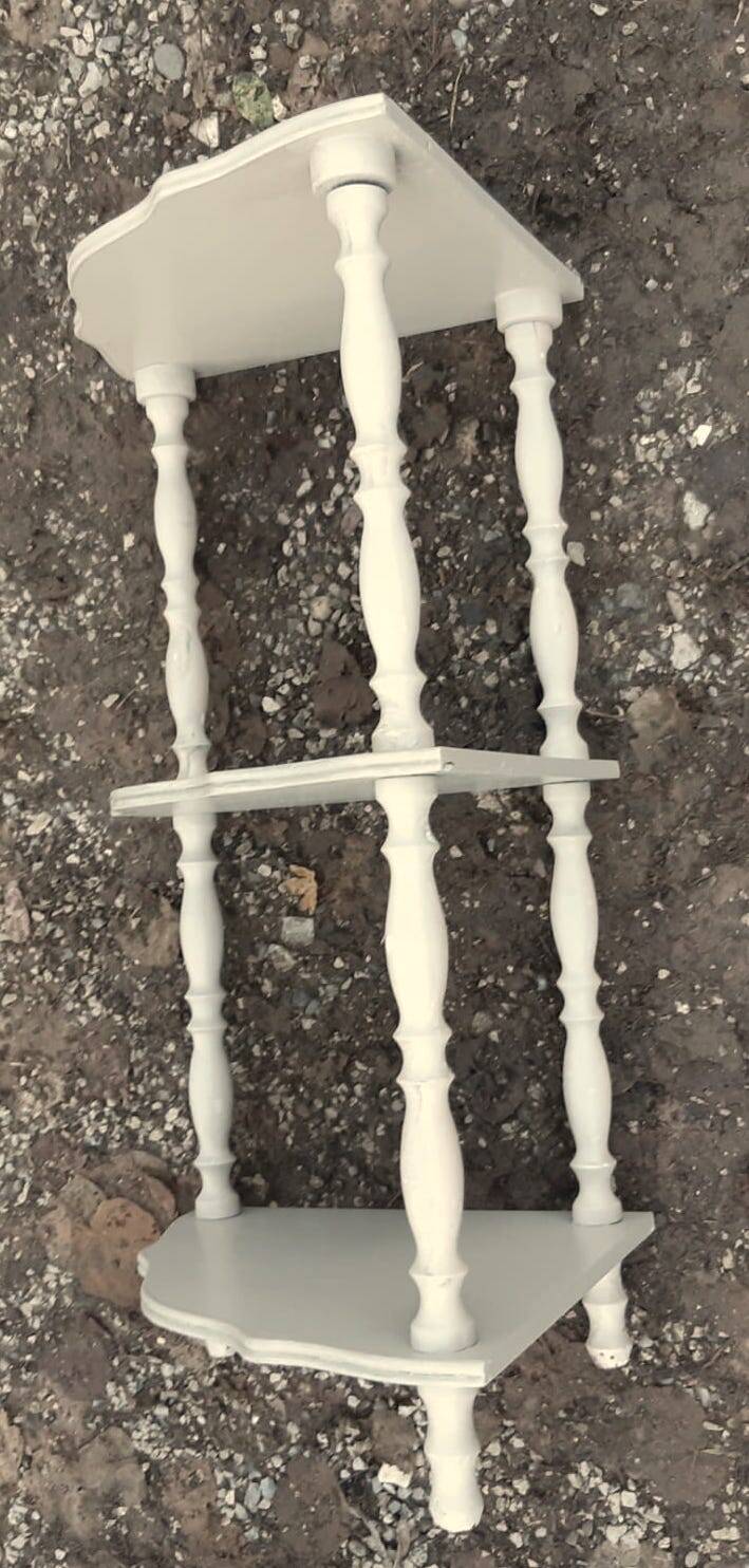 pedestal table with 3 shelves in beige painted wood
