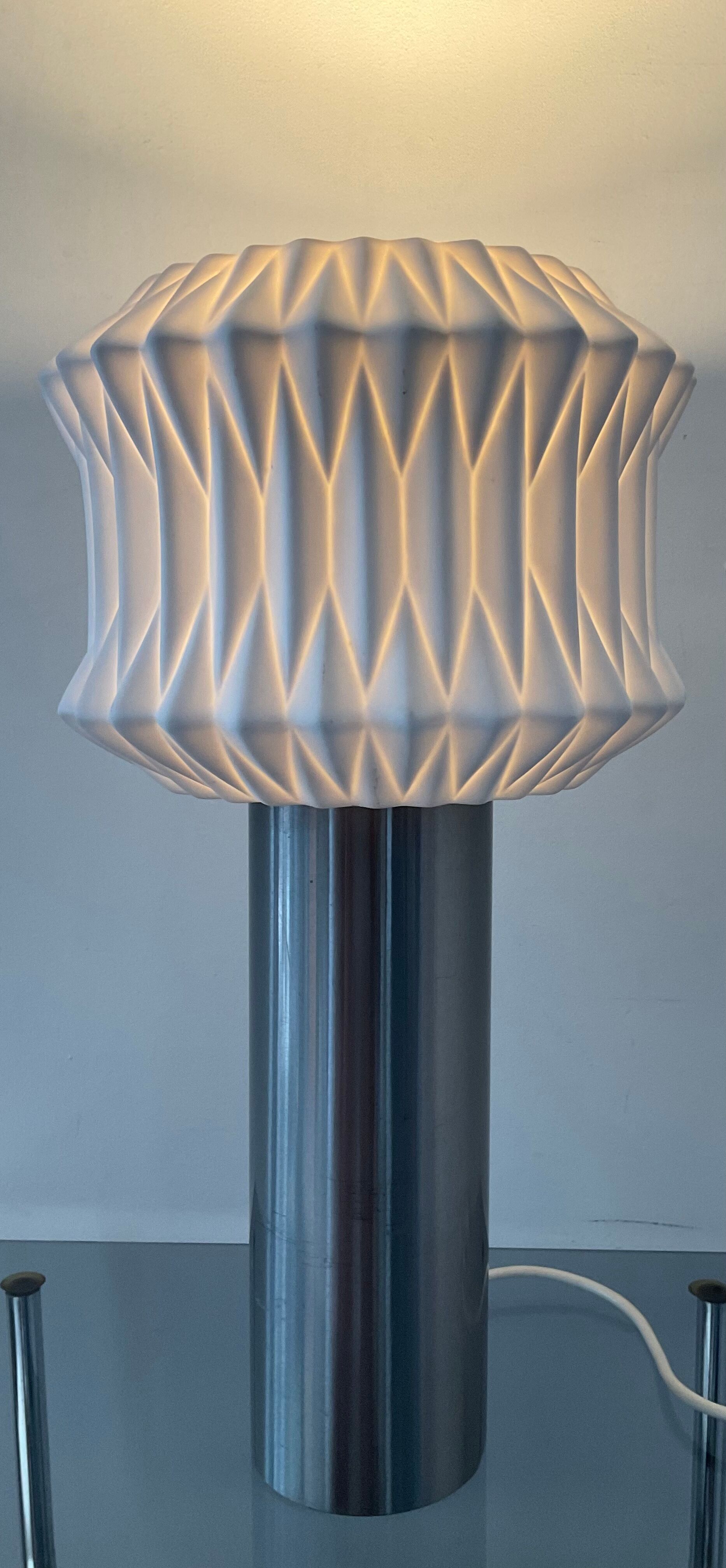 Vintage lamp 70s porcelain and chrome foot