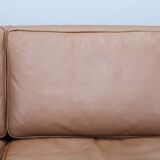 Canapé 3 places danois des années 1970 en cuir marron avec structure en hêtre