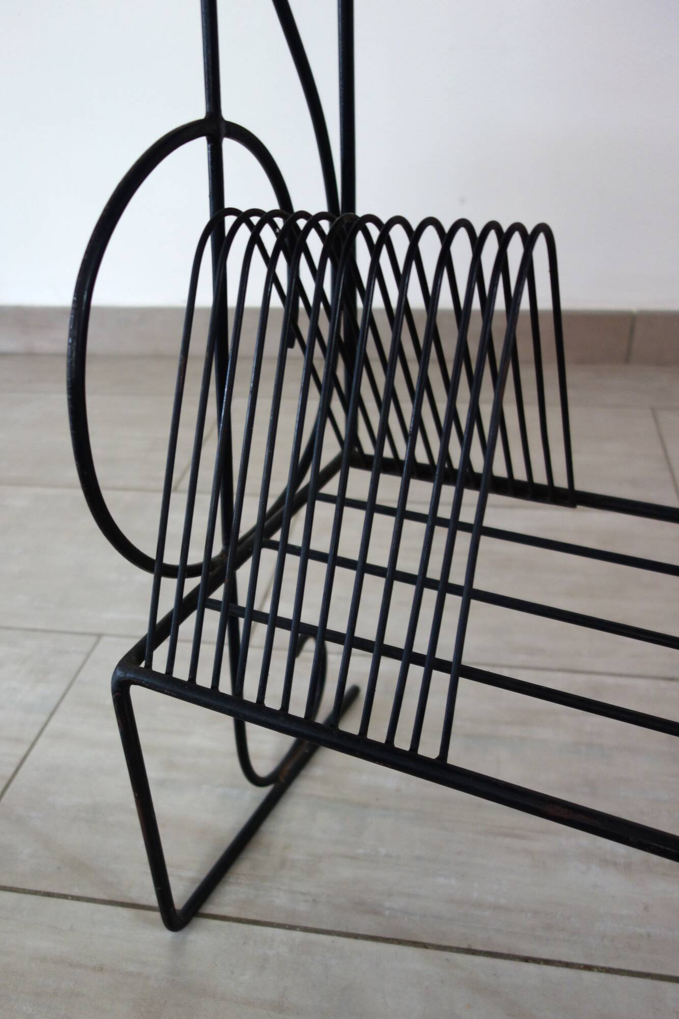 1960s metal and ceramic magazine and record rack