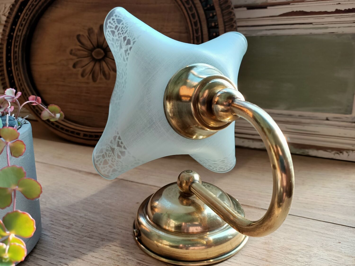 Louisiana wall light JP Rickaert