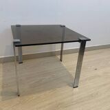 Table basse en verre fumé