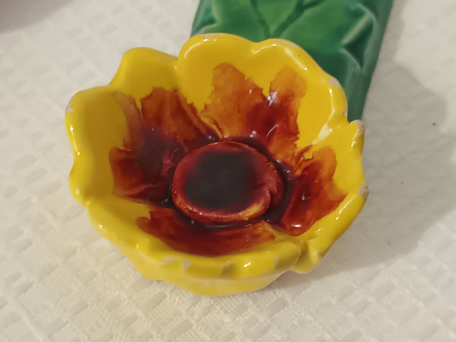 4 vintage signed flower knife rests