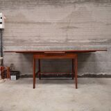 Table reconstruction moderniste 1950