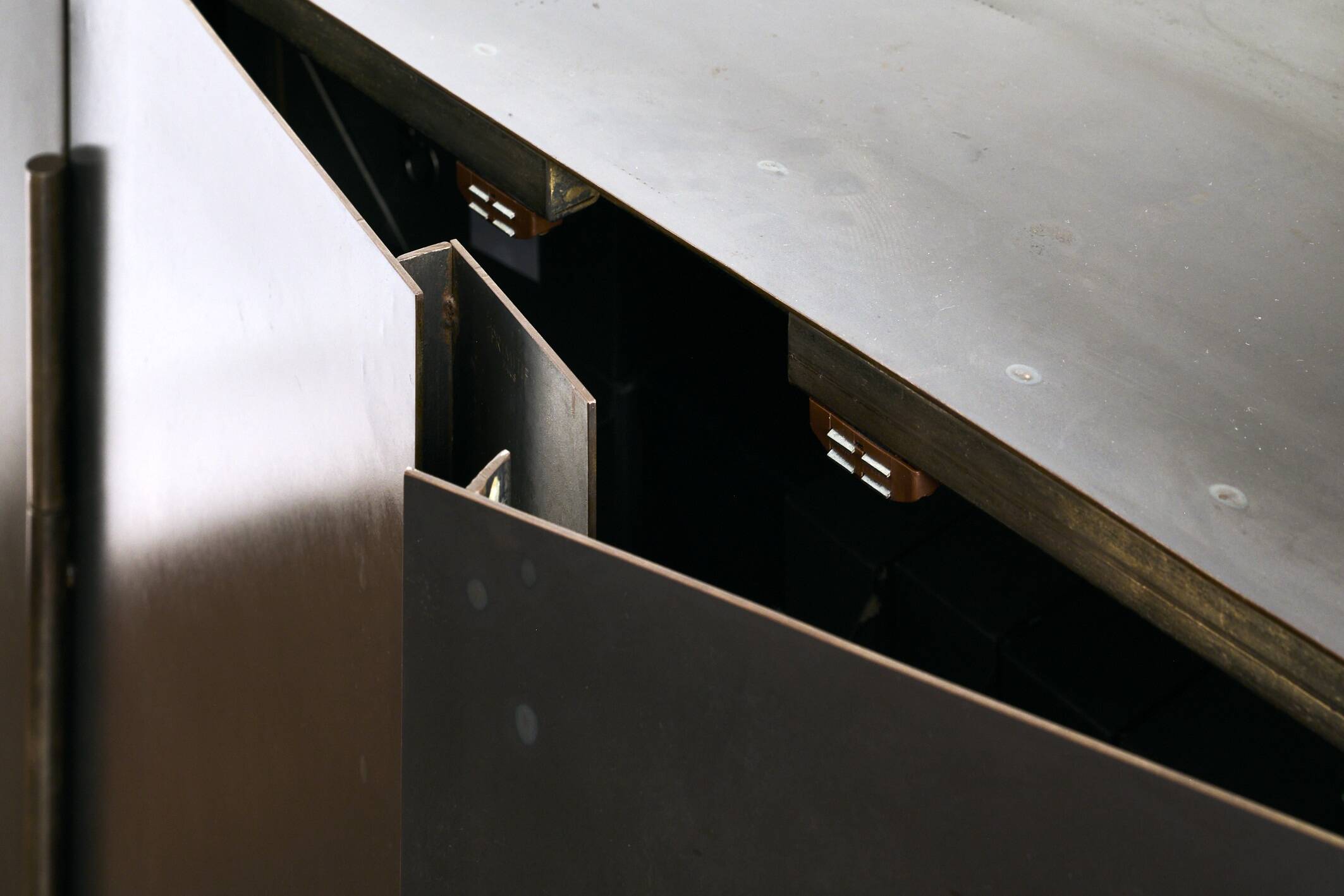 Large patinated steel sideboard, unique piece, designer Franck Robichez (1944)