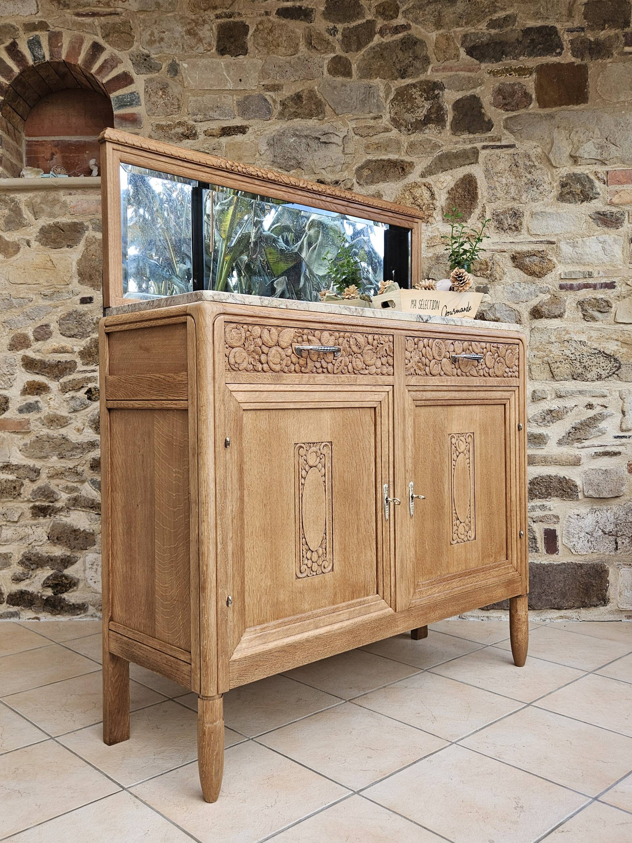 Buffet parisien art déco