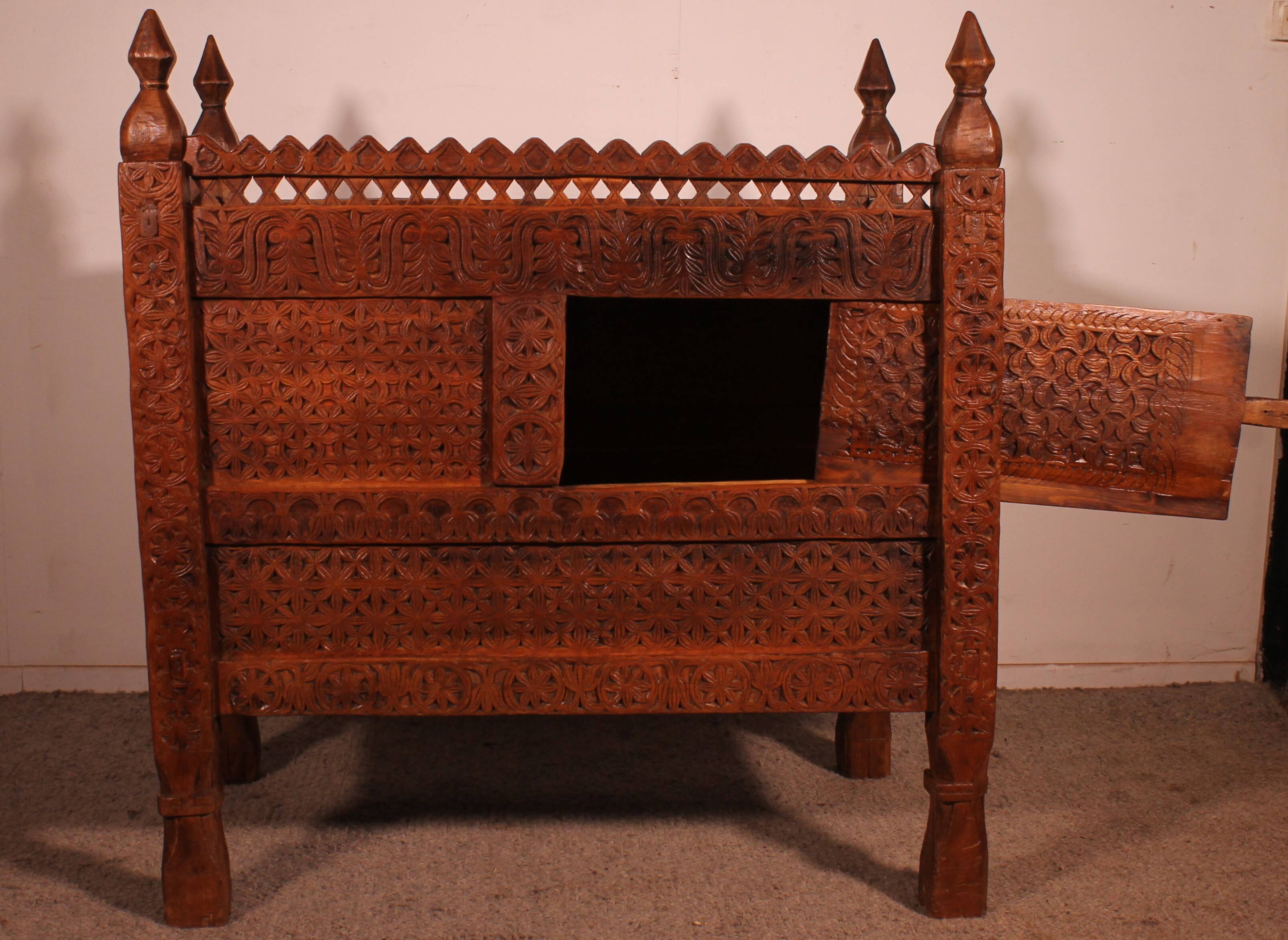19th century Afghan chest