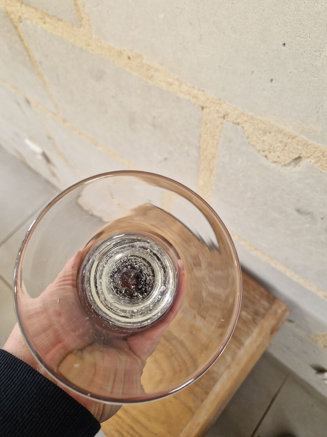 Old large bubble vase in Biot style