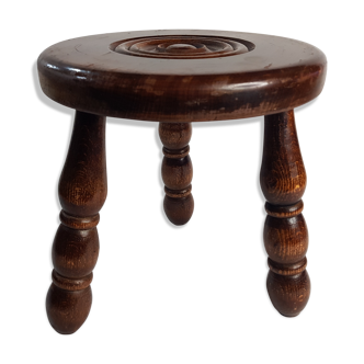 Tabouret tripode en bois tourné