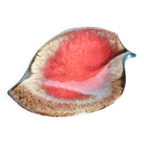 Empty red/iridescent beige pocket