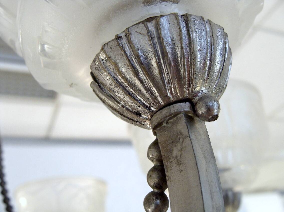 1930 chandelier with 6 lights