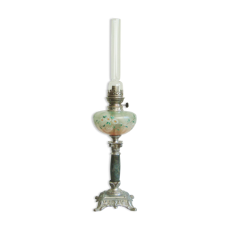 Antique oil lamp with hand-painted daisy patterns