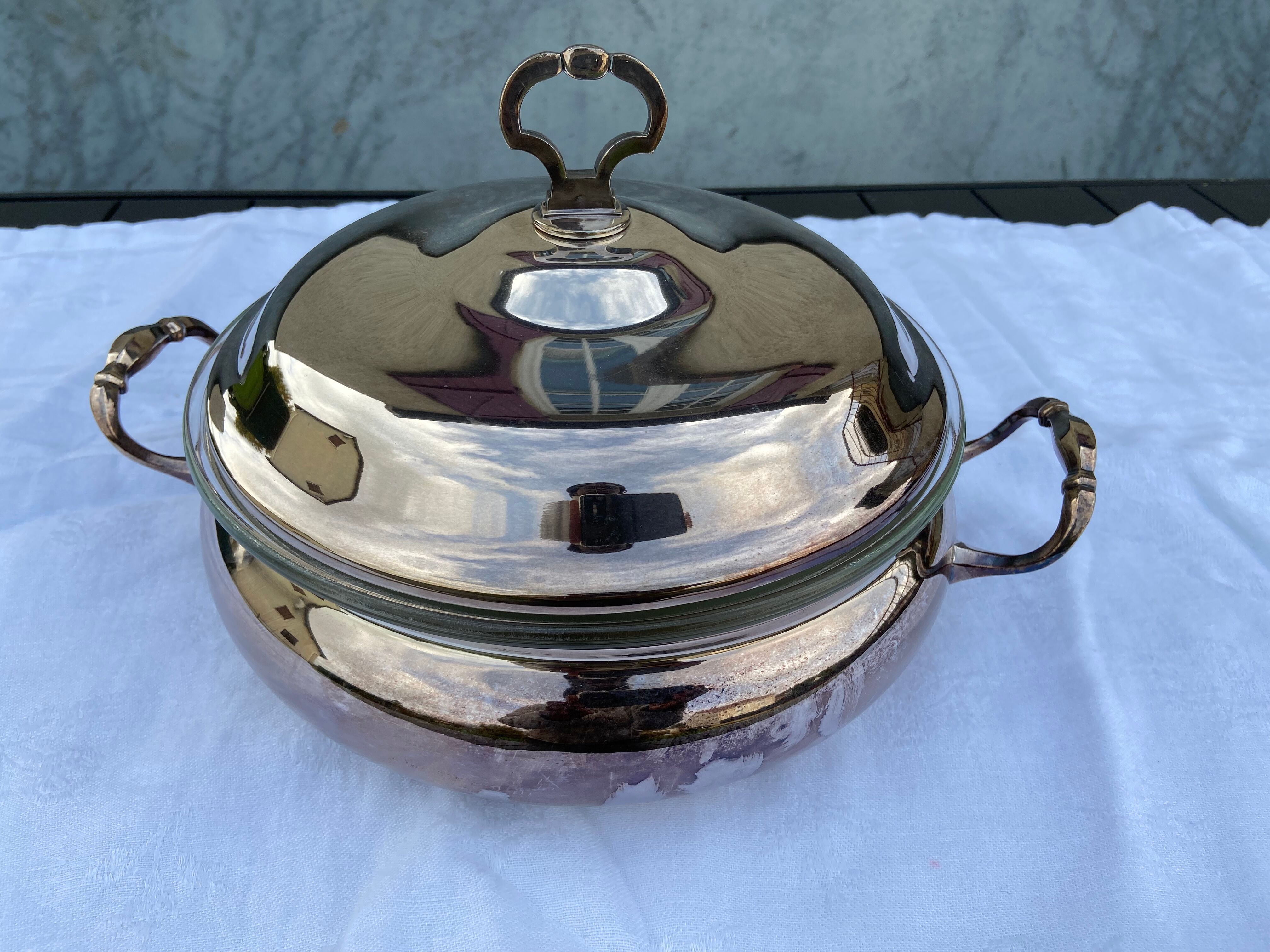 Silver-plated metal vegetable tureen