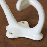 White enamelled cast iron pad