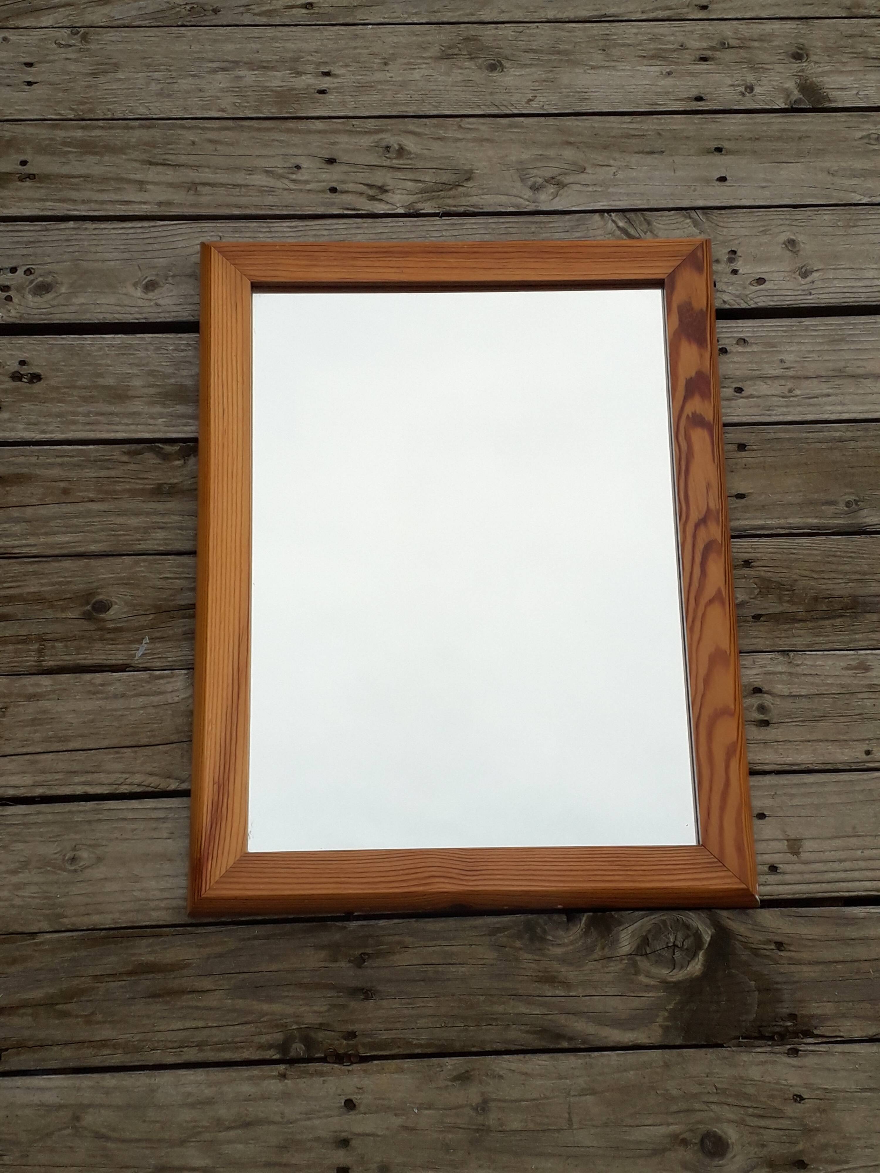 Vintage wall mirror - Wooden frame - 1980s