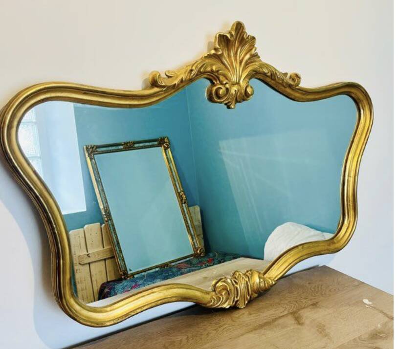 Vintage gold baroque mirror – 107 × 83 cm – authentic