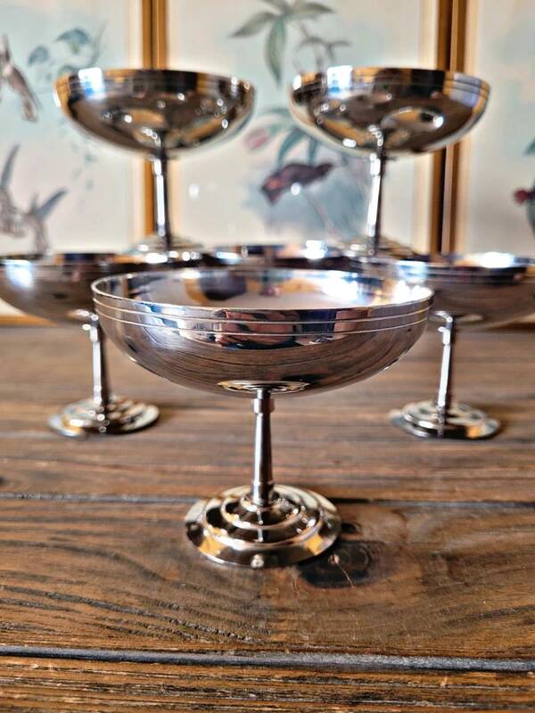 Letang Rémy: 6 large stainless steel bowls for ice cream / dessert / aperitif.