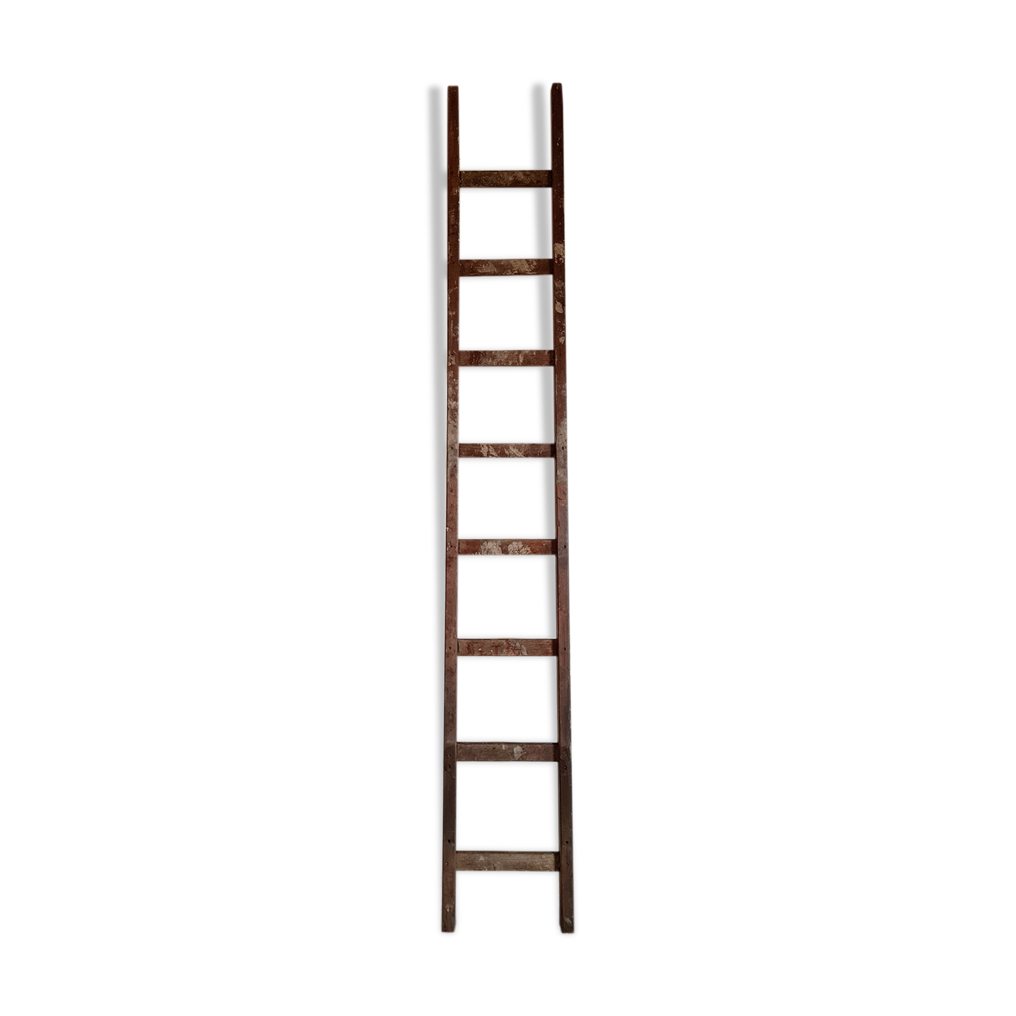 Old wooden scale right and painting presence