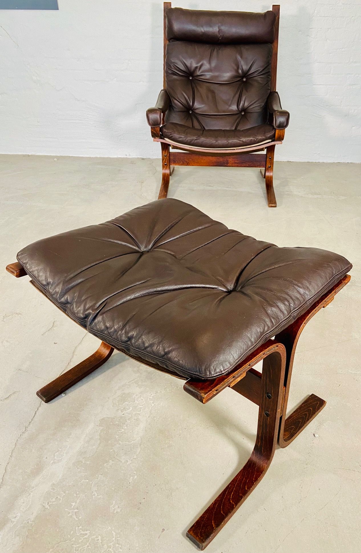 Vintage norwegian leather seista chair & ottoman by ingmar relling