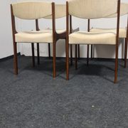Table à manger vintage et chaises