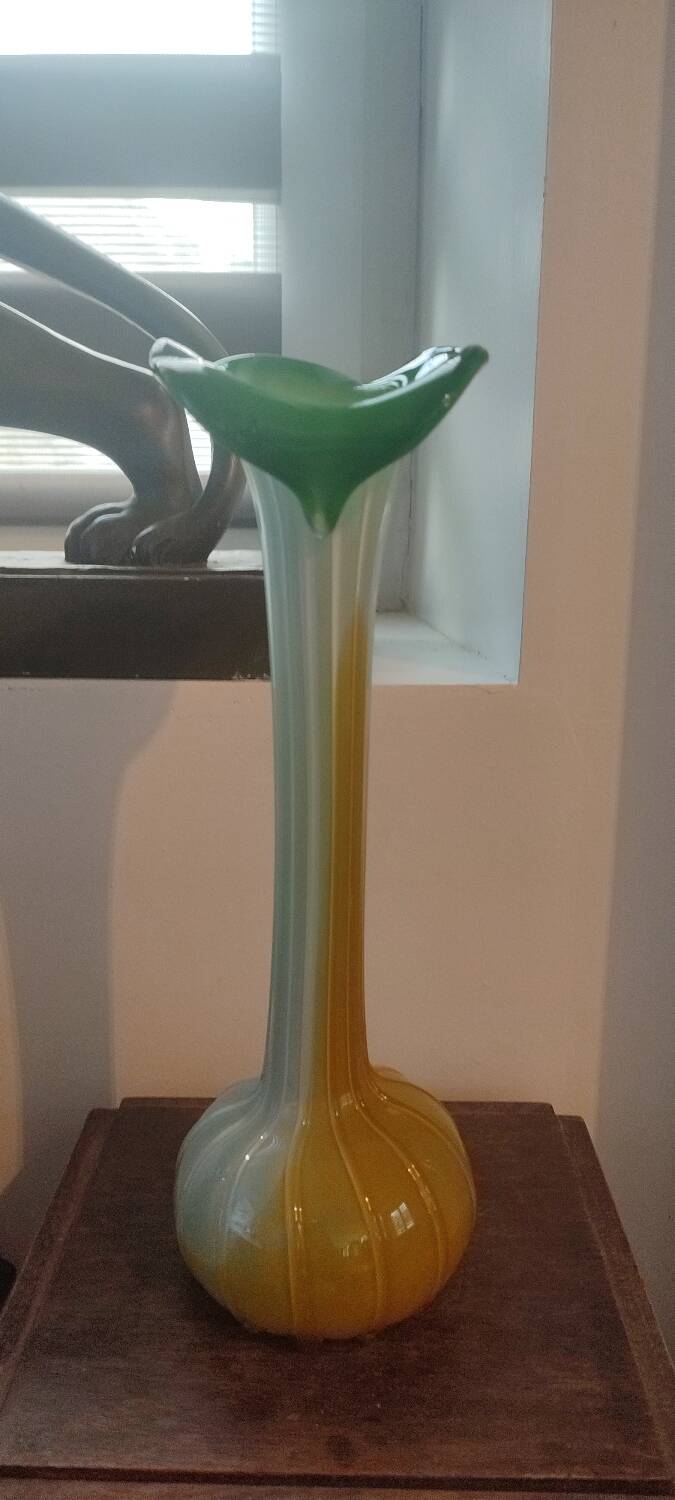 Large blown glass vase, artistic glassware from the 1970s.