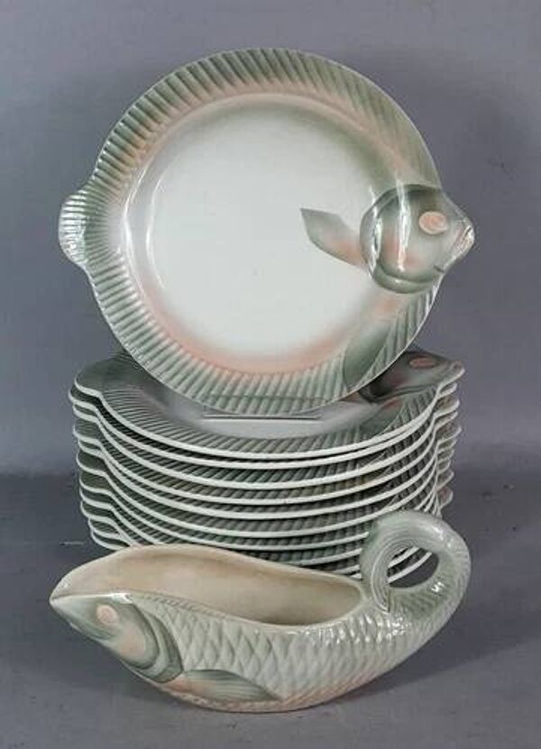 Service à poissons 12 assiettes et saucière Sarreguemines C947