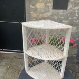 Corner shelf in rattan and vintage white wicker