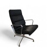 Soft Pad EA 216 by Charles & Ray Eames