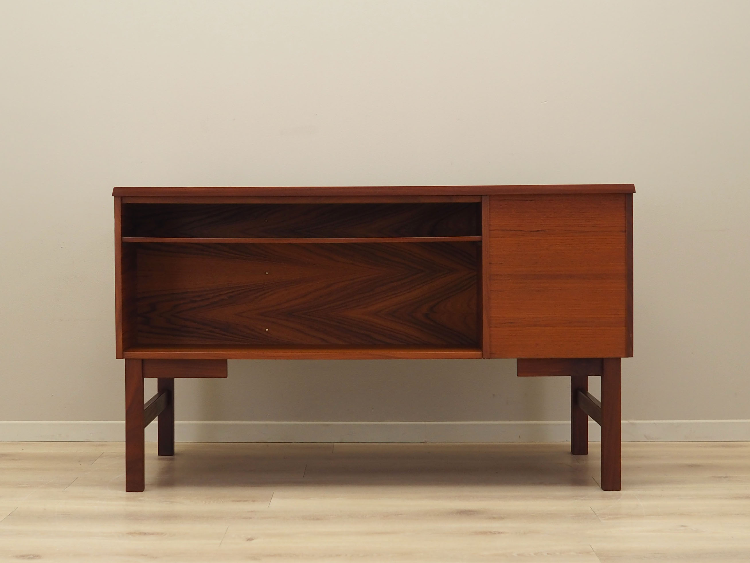 Teak desk, Danish design, 1970s, production: Denmark