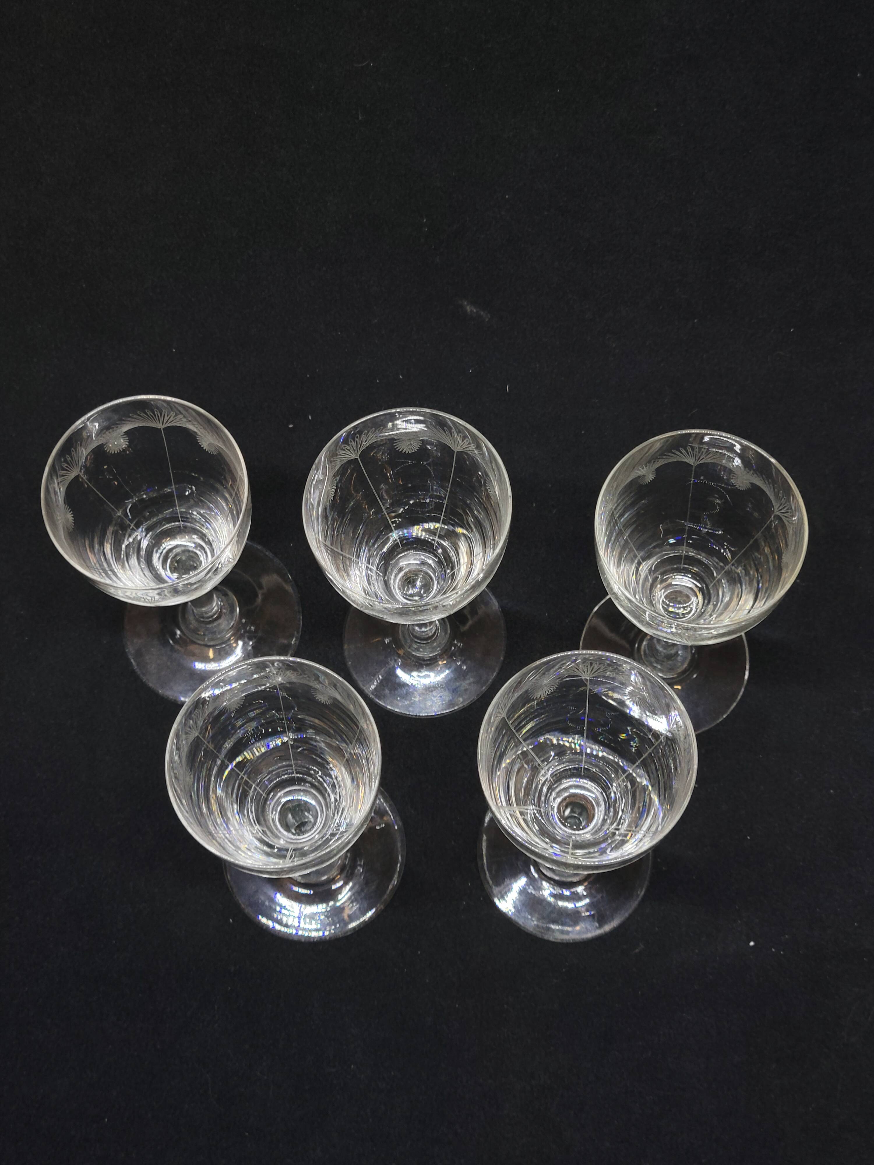 5 Old Port or Aperitif Glasses in Engraved Crystal with St Louis Palm Tree Decor?