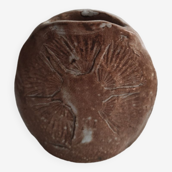 Vase en grès amande fossile
