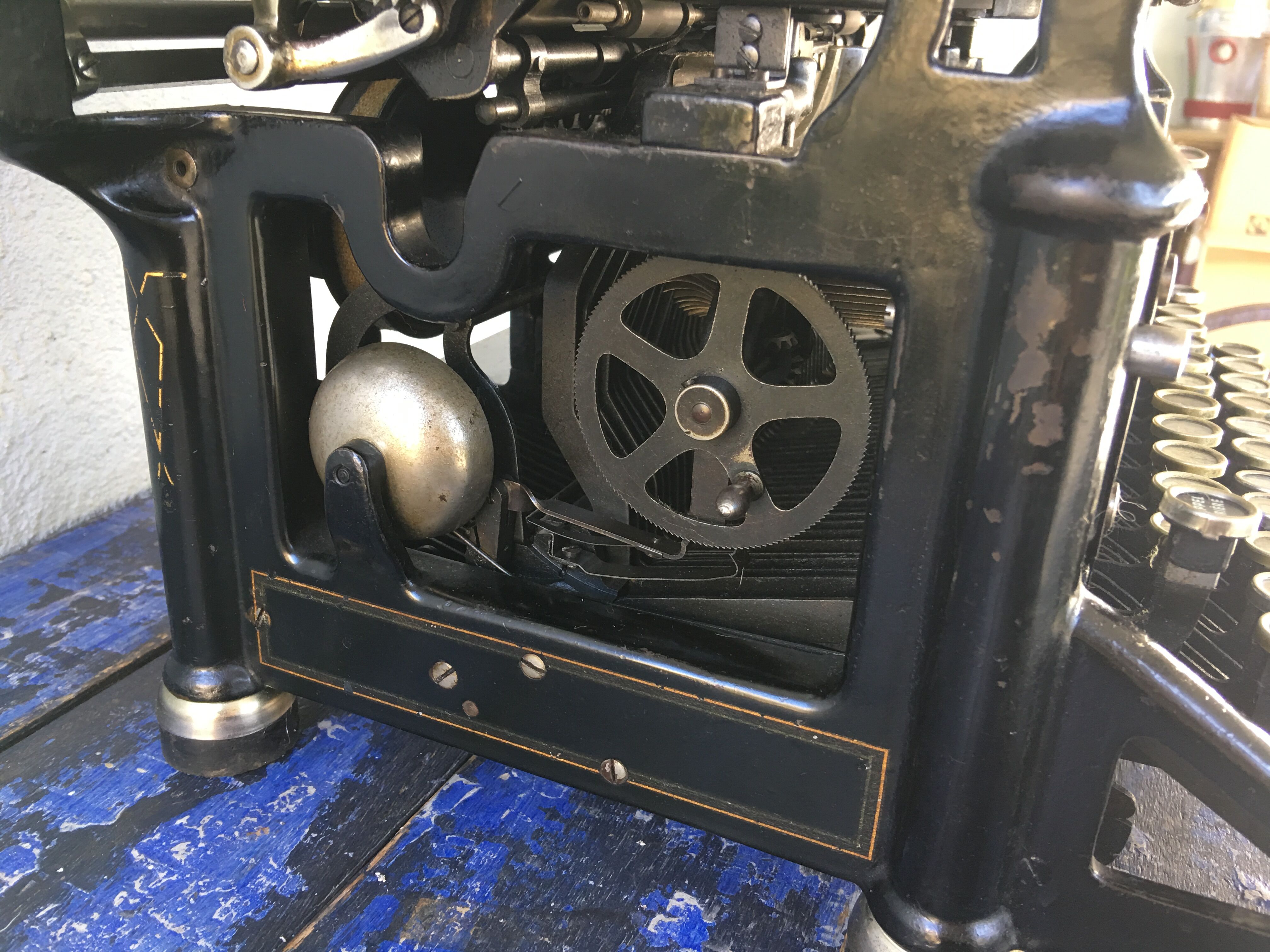 Underwood Typewriter, 1900