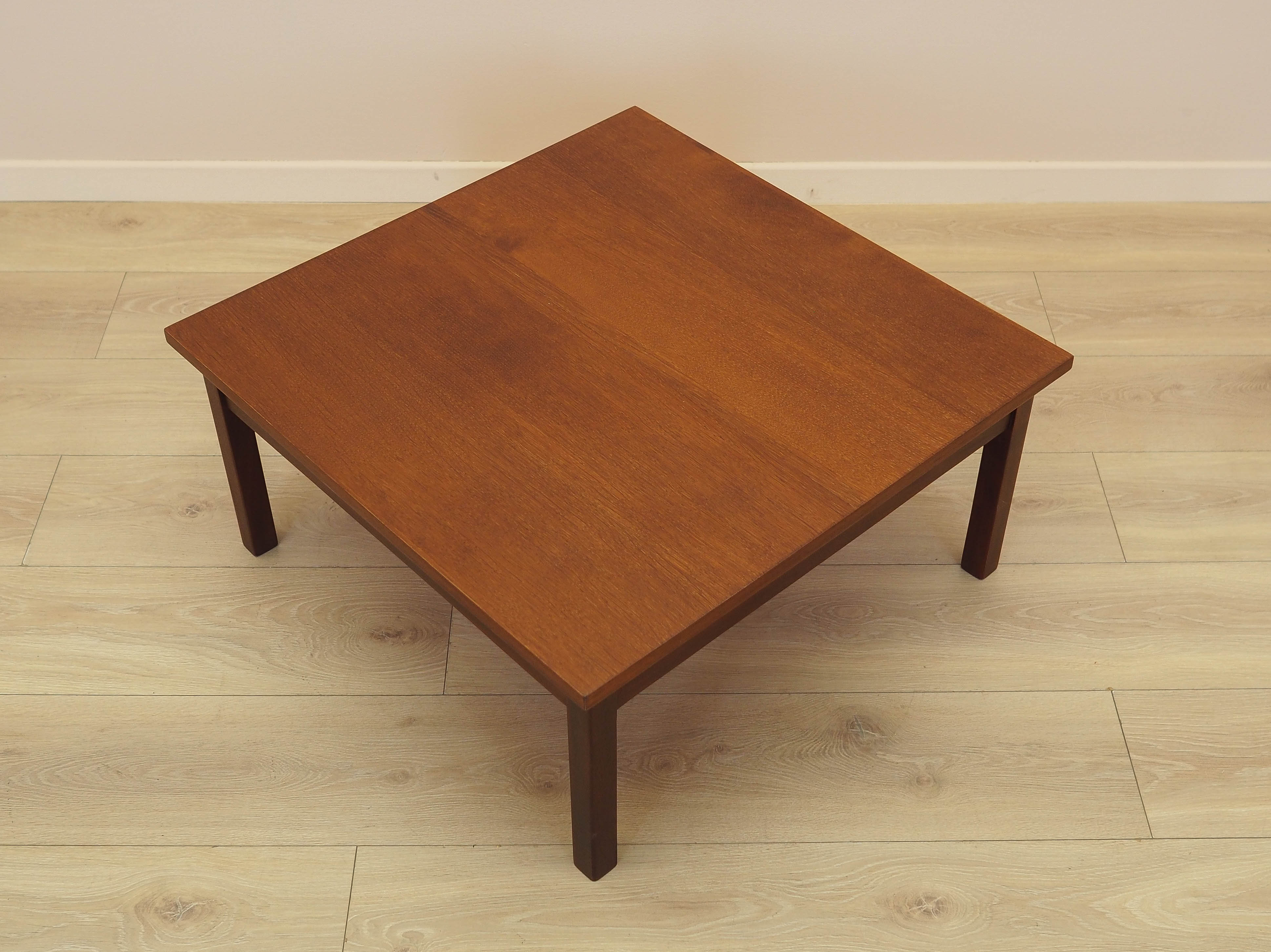 Table basse danoise en teck, années 1970