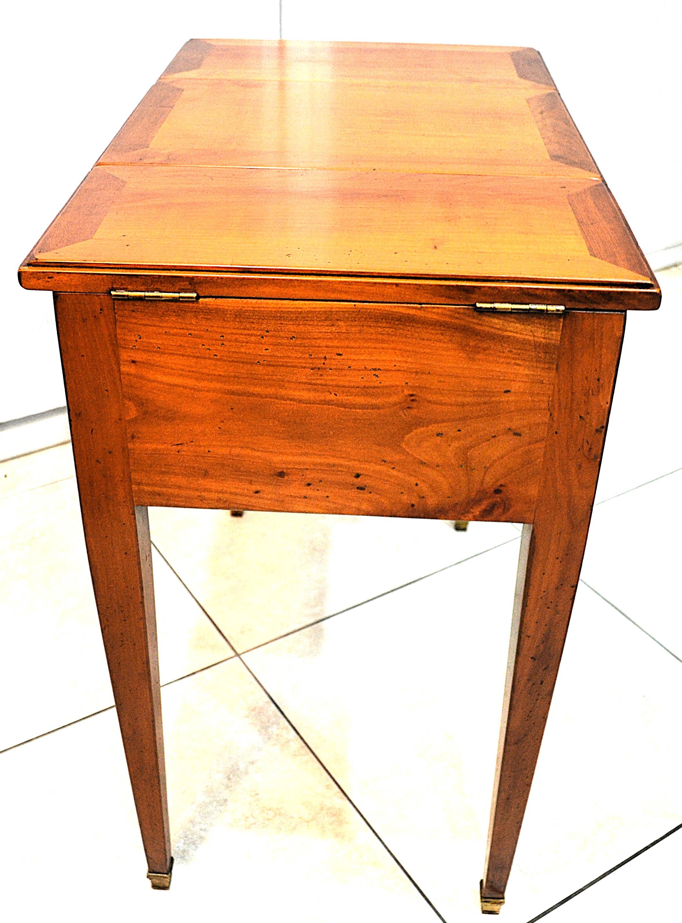 Élégante Coiffeuse/Bureau de Dame d'Époque