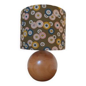 Lampe en bois rond et