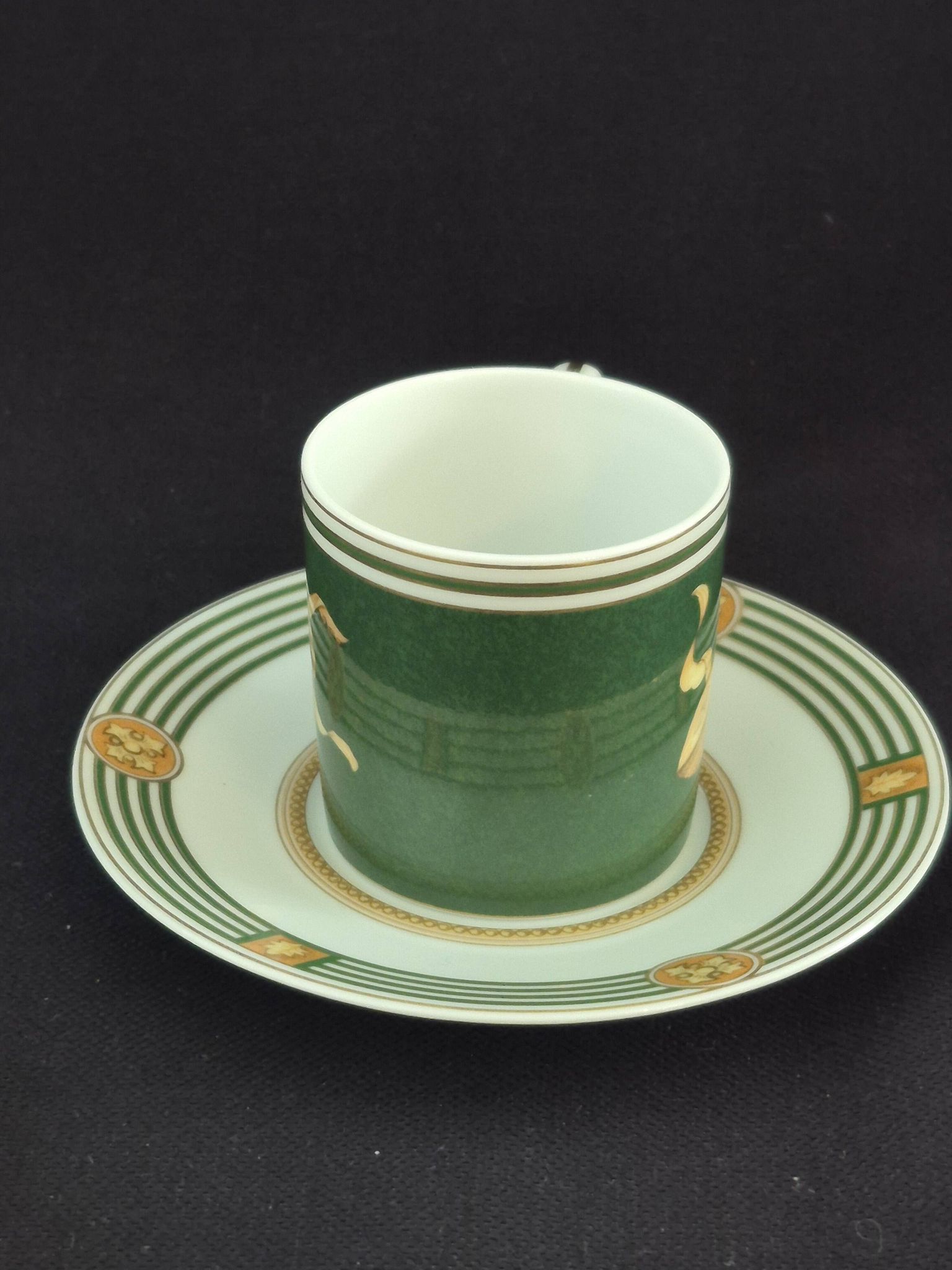 Litre porcelain cup from limoges bernardaud model kent a467