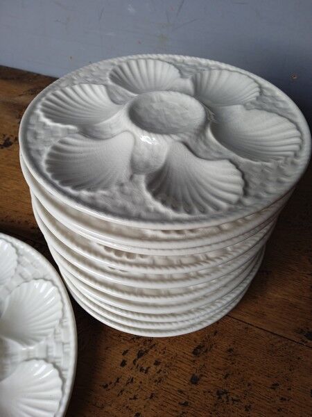 Chantilly shellfish slurry service, 12 plates