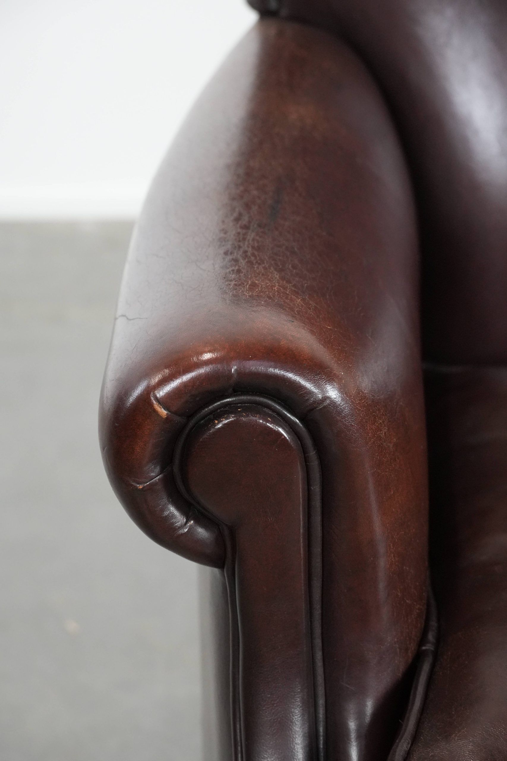 Luxury Sheep Leather Armchair with a Timeless Look