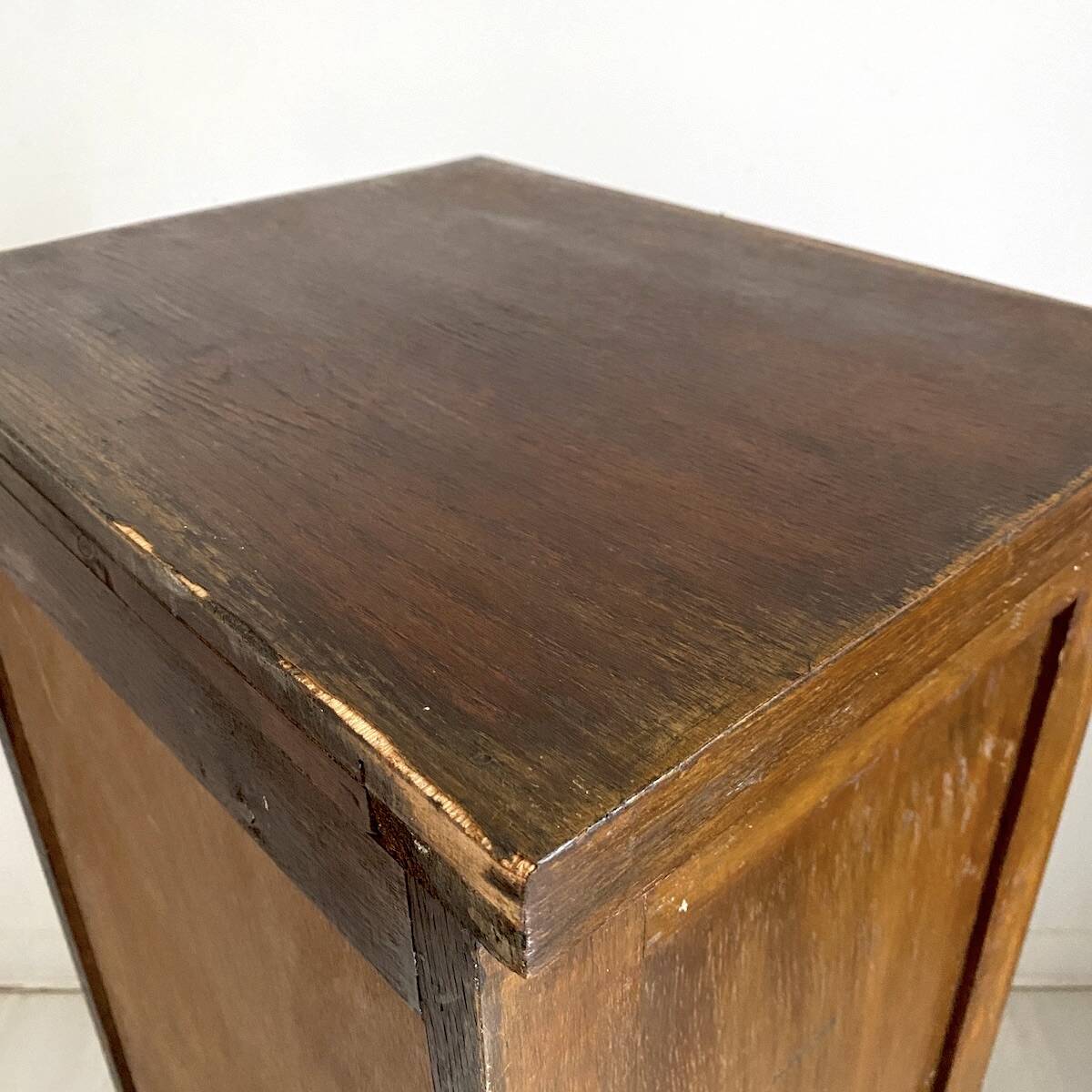 Notary desk with curtain from the 1930s