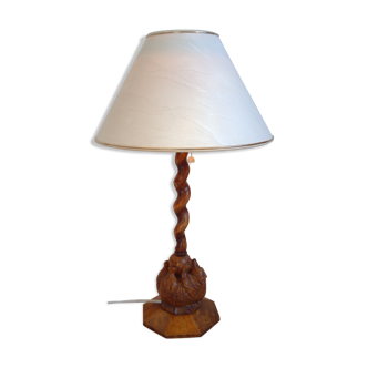 1940's tablelamp with handcarved bearcub