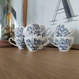 8 tasses
