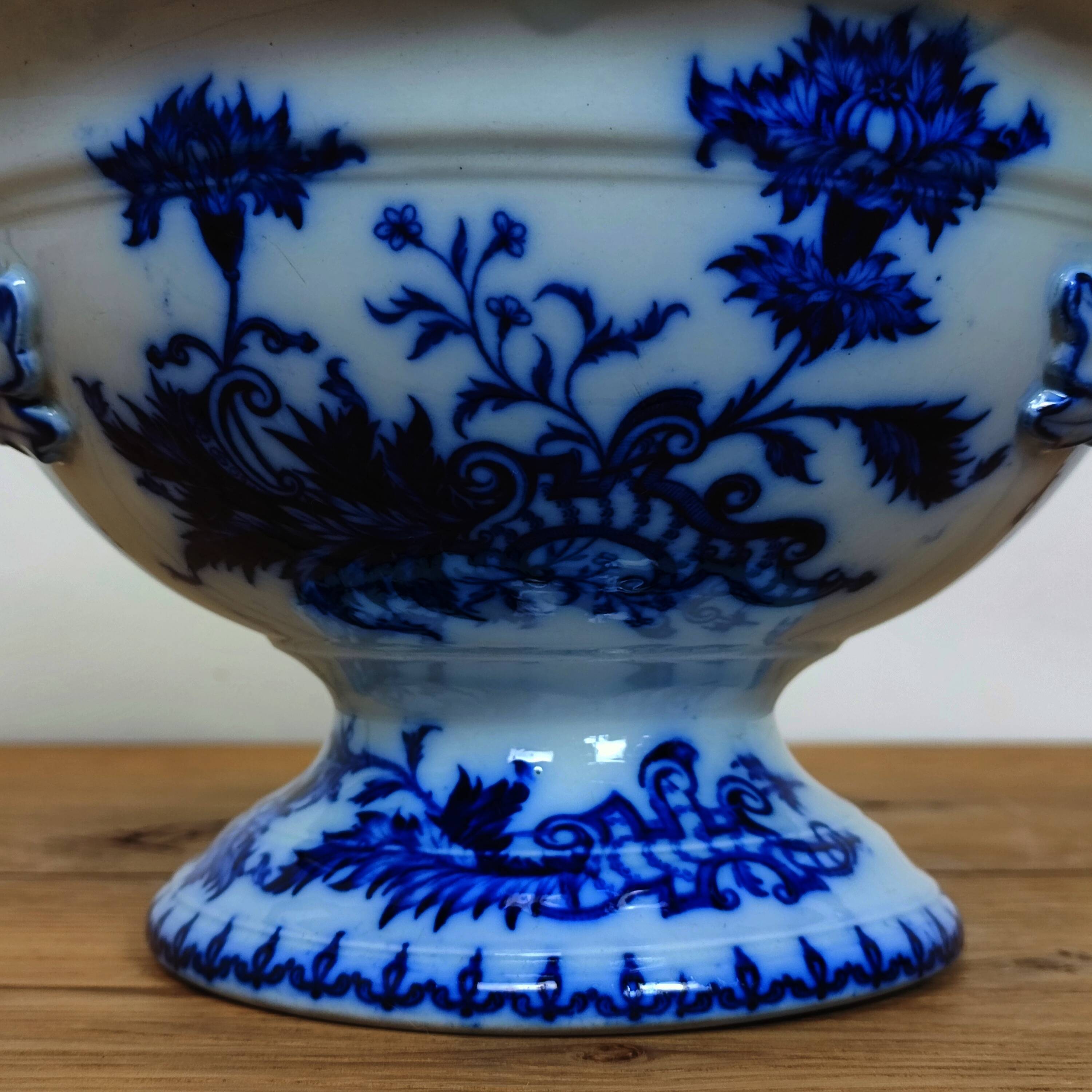 Iron earth compote bowl