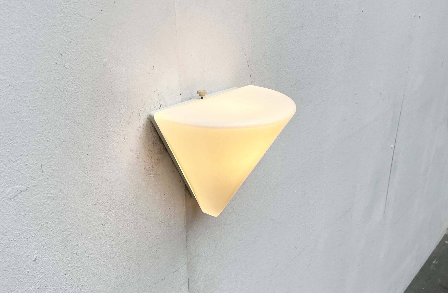 Wall lamp in glass from the Postmodern T+L Royal Typ L 133 series by Keuco, 1980s.