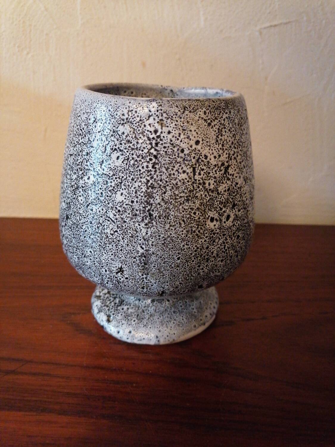 Small design vase 1960 fat lava