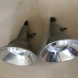 Set of 2 spots old Lita